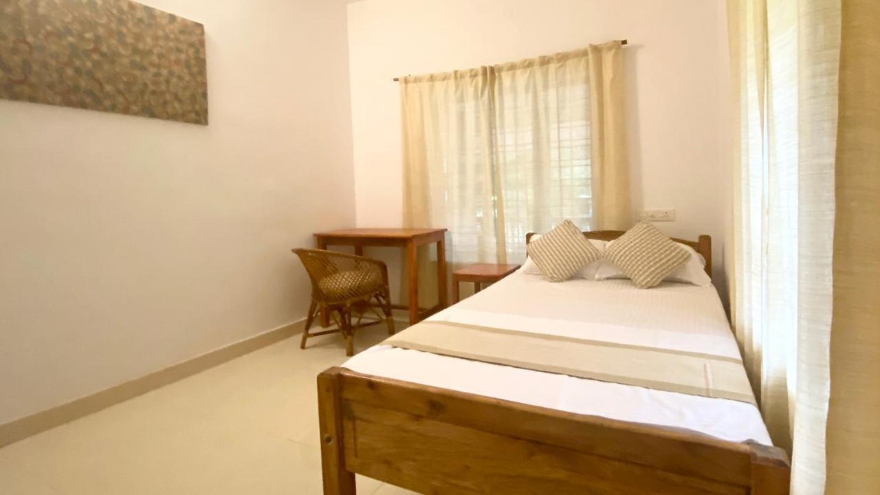 Hotel Tattwamasi Ayuryoga With Breakfast And Yoga Varkala Esterno foto