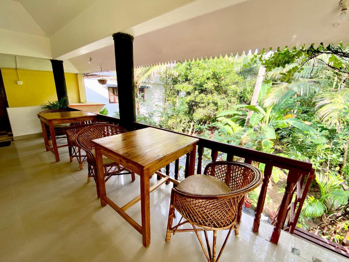 Hotel Tattwamasi Ayuryoga With Breakfast And Yoga Varkala Esterno foto