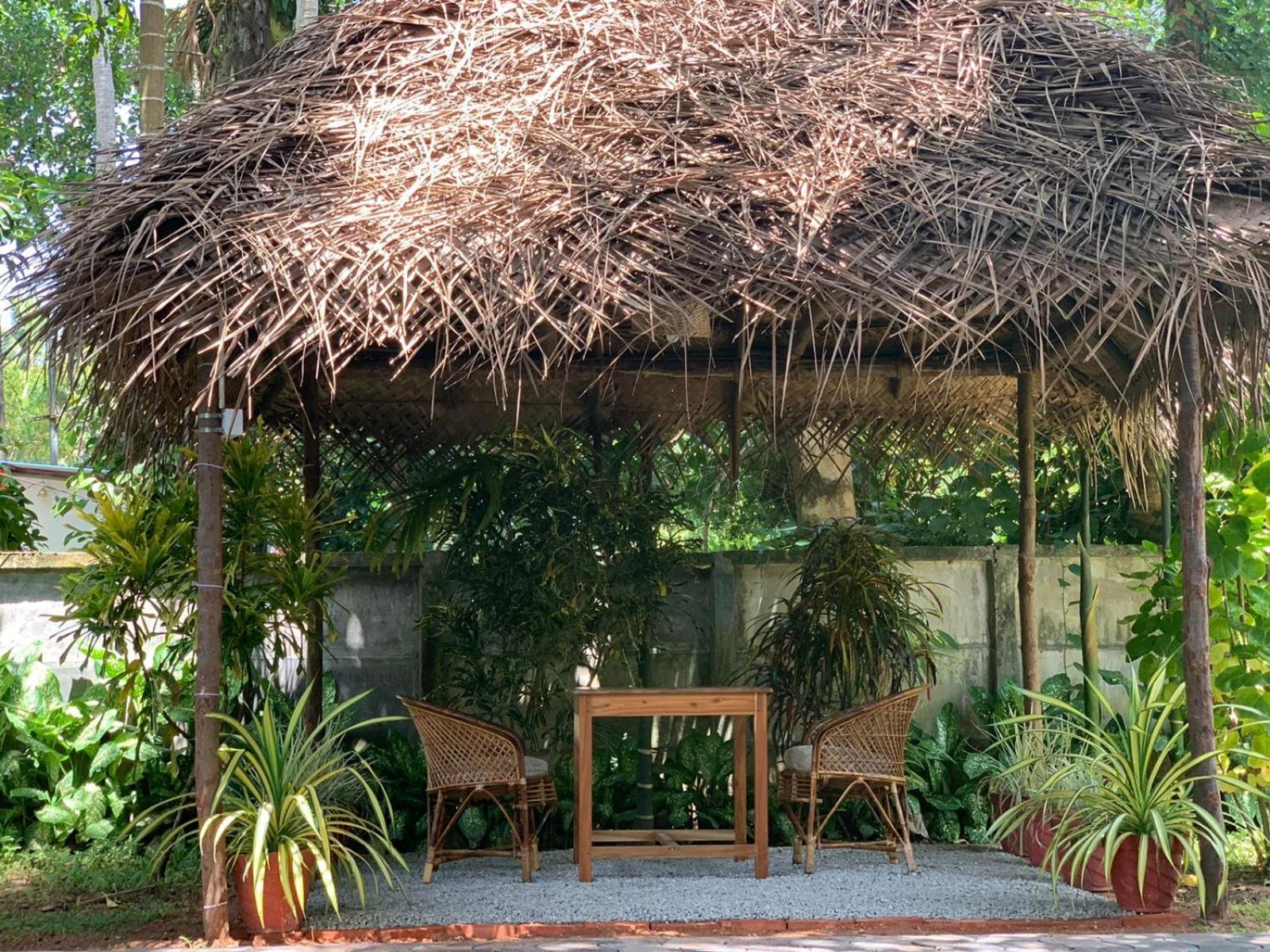 Hotel Tattwamasi Ayuryoga With Breakfast And Yoga Varkala Esterno foto